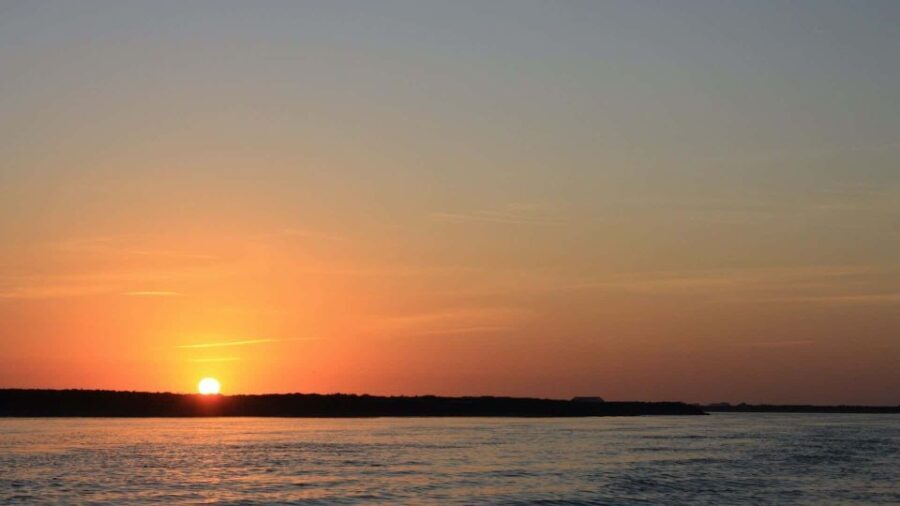 Faro: Ria Formosa Guided Sunset Tour by Catamaran - Analyzing the Value