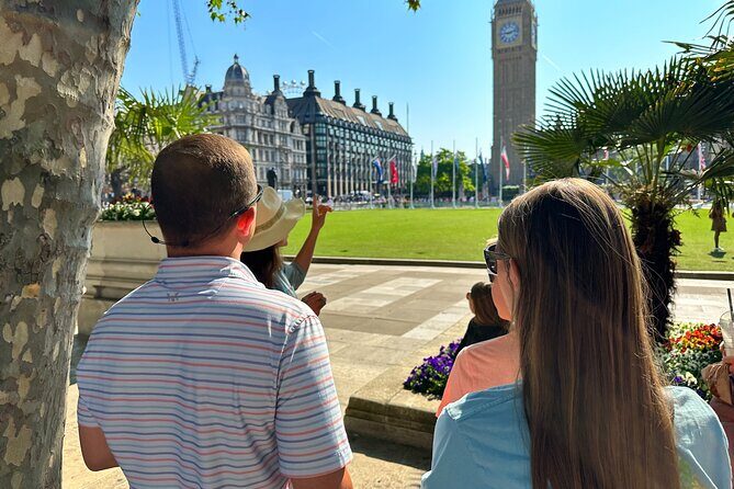 Fast Access Westminster Abbey Private Tour with a London Blue Badge Guide - The Itinerary in Detail