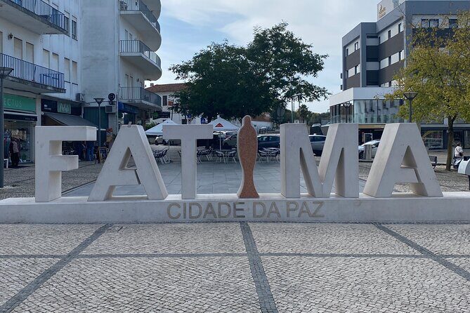Fatima, Batalha, Nazare and Obidos Full Day Tour from Lisbon - Exploring the Itinerary in Detail