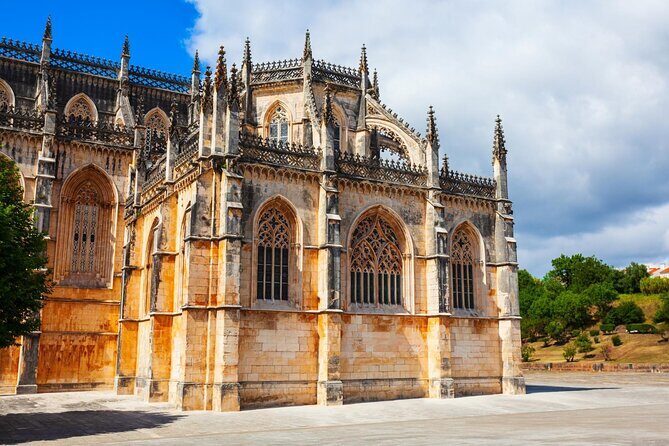 Fatima, Batalha, Nazare &Obidos Private Full Day Tour from Lisbon - Final Thoughts