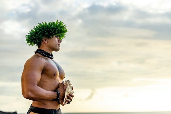 Feast and Fire Luau Outrigger Kona Resort and Spa - The Food: A Hearty Island Feast