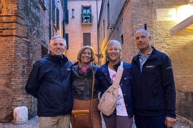 Ferrara Highlights Private Tour by Night - The Sum Up