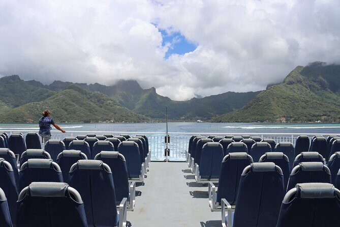 Ferry Transfer between Papeete, Tahiti and Moorea - Authenticity and Local Flavor