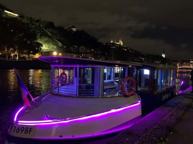Fêtes des Lumières aperitif cruise - FAQ