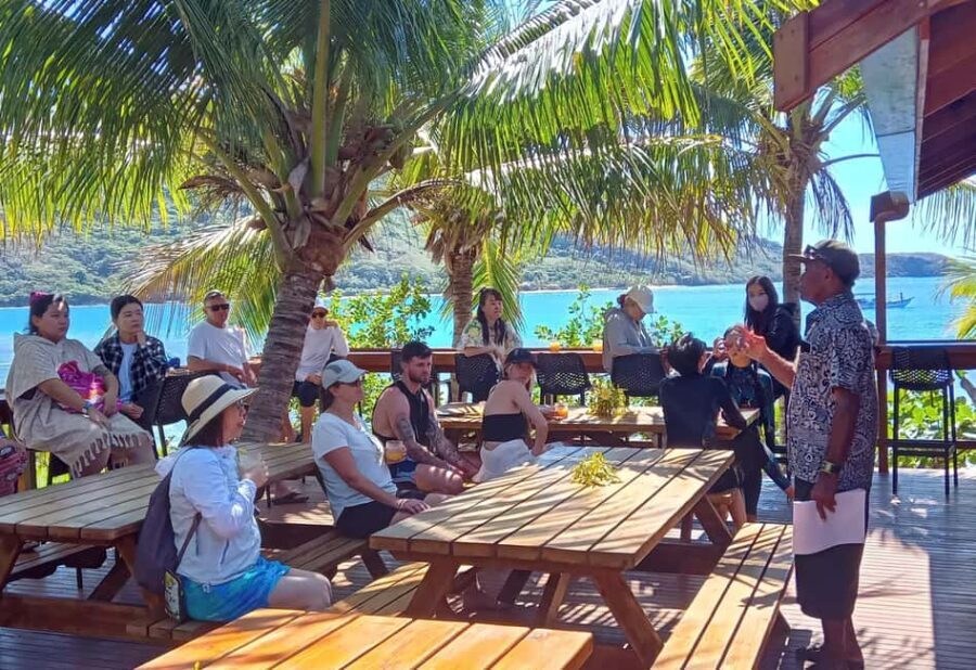 Fiji: Ultimate Encounters Snorkel with Sharks and Lunch - An Authentic Day in Fiji: What to Expect
