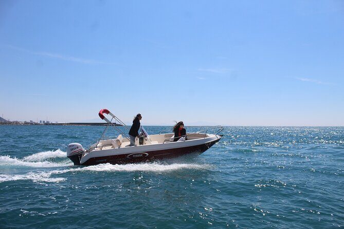 Fireworks show on the sea of Cetara by boat with aperitif - Who Should Consider This Tour?
