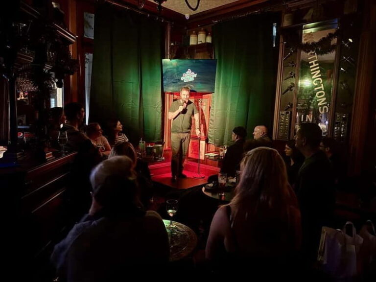Fitzrovia Comedy Club: Guaranteed Entry - Practical Tips for Visitors