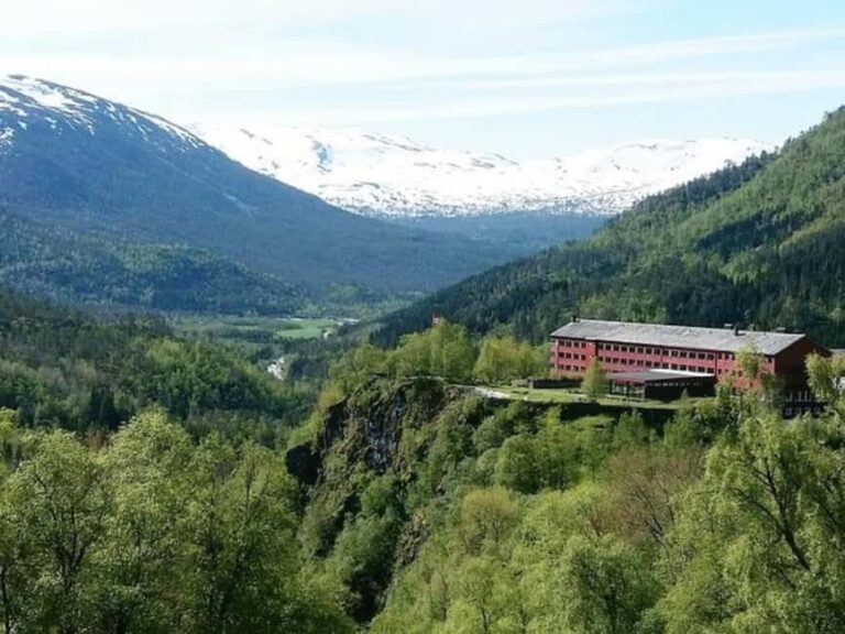 Flåm: Tvindefossen Waterfalls, Stalheim, Gudvangen Tour - What Makes This Tour Stand Out?