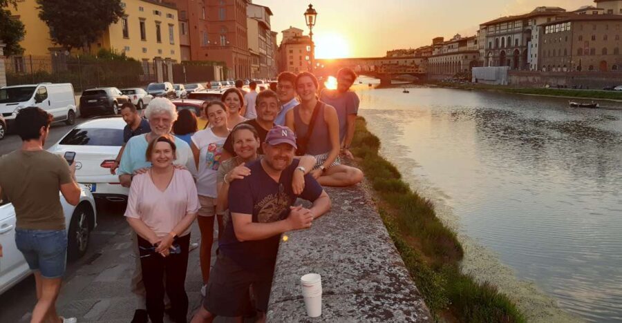 Florence at Night Bike Tour with Wine and Aperitivo Picnic - What Makes This Tour Stand Out