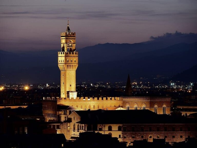 Florence: Palazzo Vecchio Skip The Line Guided Tour - The Experience in Detail