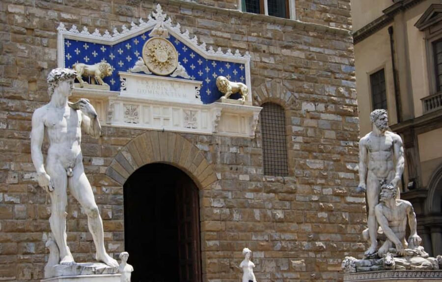 Florence: Palazzo Vecchio Skip the Line Ticket & Audio Guide - Who Should Consider This Tour?