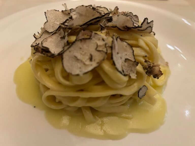 Florence: Pasta & Tiramisu Cooking Class with Unlimited Wine - FAQ