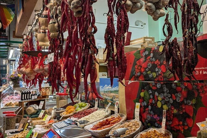 Florence Street Food Tour: Central Market & Duomo Area - The Guide and the Experience