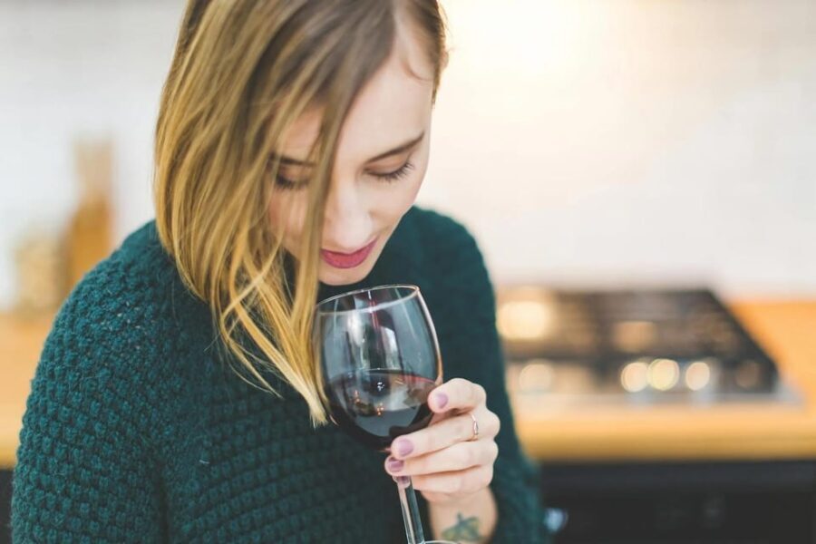 Florence: Tuscan Wines course with lecture, tasting and sampling - Who Should Consider This Experience?