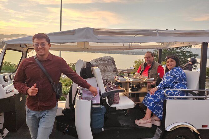Fondue and wine private Tuk Tuk tour in Geneva - Considerations to Keep in Mind