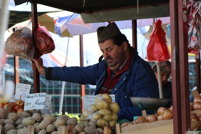 Food Tasting at Locals Favorite Farmers Market in Belgrade - Who Would Love This Tour?