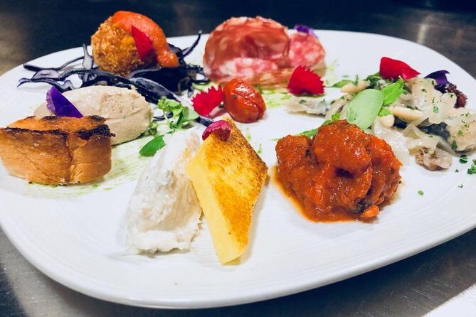 Four-course Food & Wine Pairing Elegant Dinner in Venice - Who Would Love This Tour?