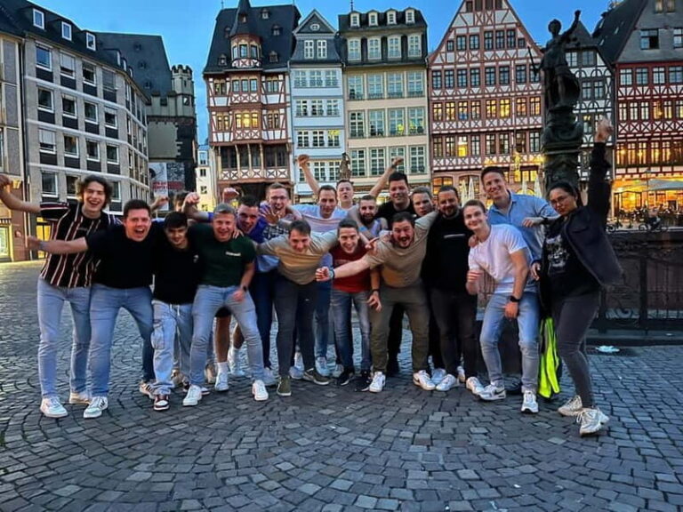 Frankfurt am Main: 2 Nights PubCrawl Shots and Party - Who Will Love This Tour?