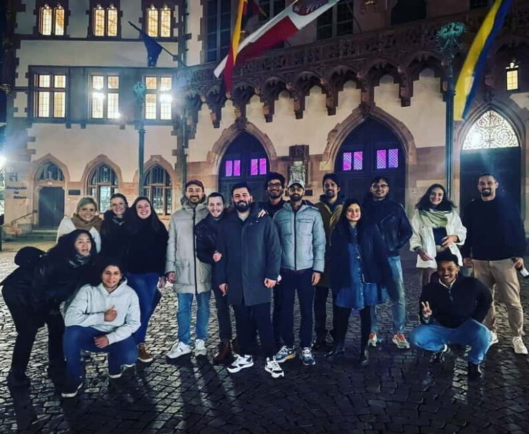 Frankfurt am Main: Night Pub Crawl Shots and Party - An in-depth Look at the Frankfurt Night Pub Crawl