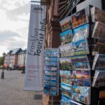 Frankfurt: Guided walk between palm trees and skyline - A Balanced Look at Frankfurt’s Green Heart