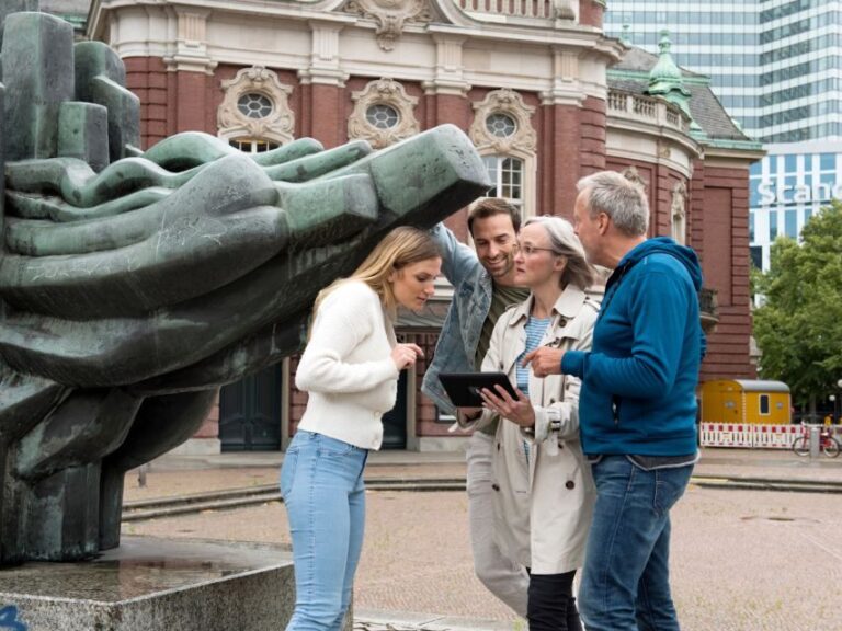 Frankfurt: Old Town & Brückenviertel Outdoor Escape Game - Who Should Consider This Experience?