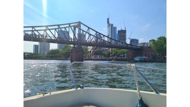 Frankfurt: Private Sport Boat Tour - Speed, Fun & Skyline - Why Choose This Experience?