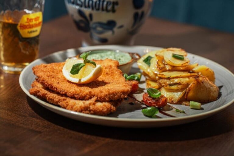 Frankfurt: Verbrecherjagd und gefährlich leckeres Schnitzel - What Travelers Are Saying