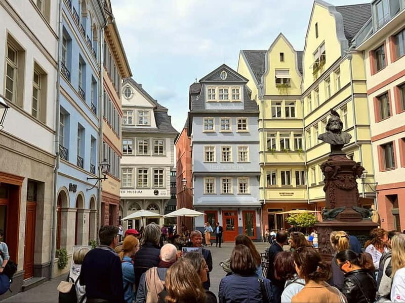 Frankfurt: Walking tour between St. Paul's Church, Main & Old Town flair in German - Practical Details & What to Expect
