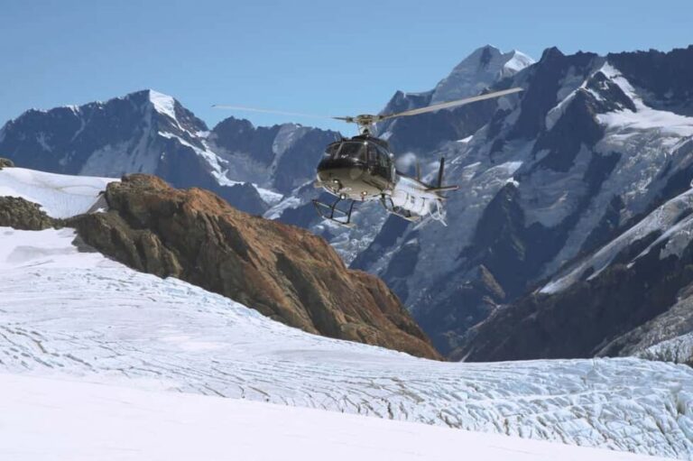 Franz Josef: 30-min Flight Franz Josef & Tasman Glaciers - The Experience in Detail
