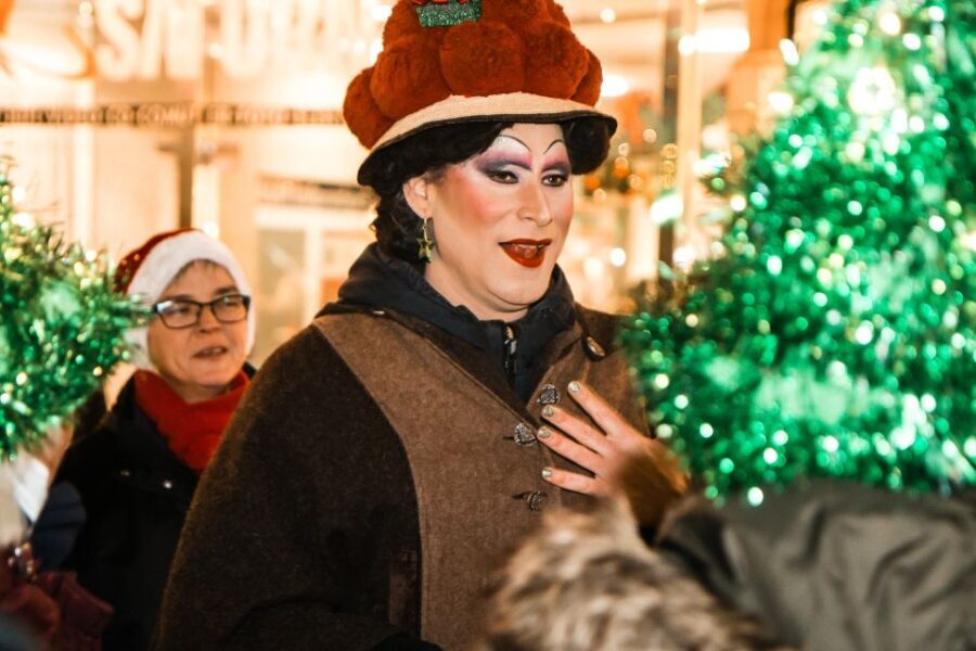 Freiburg: Christmas Tour with Drag Queen Betty BBQ - Who Would Enjoy This Tour?