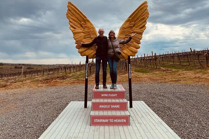 From Adelaide Cruise Ship to Barossa Valley Tour - First Stop: Menglers Hill Lookout & Sculpture Park