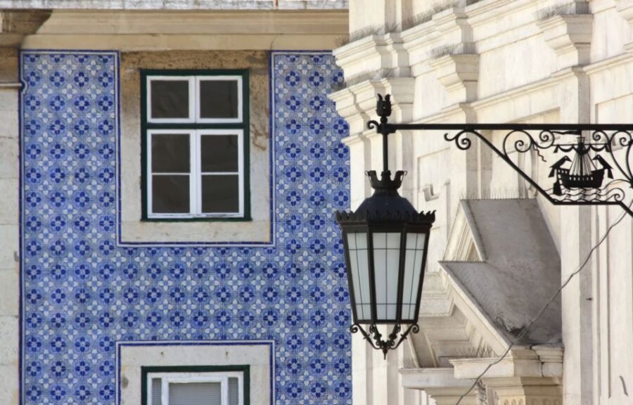 From Algarve: Lisbon City Tour with Shopping - FAQ