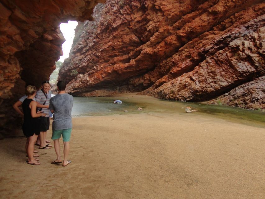 From Alice Spring: West MacDonnell Ranges Half-Day Tour - Exploring the West MacDonnell Ranges: A Detailed Review