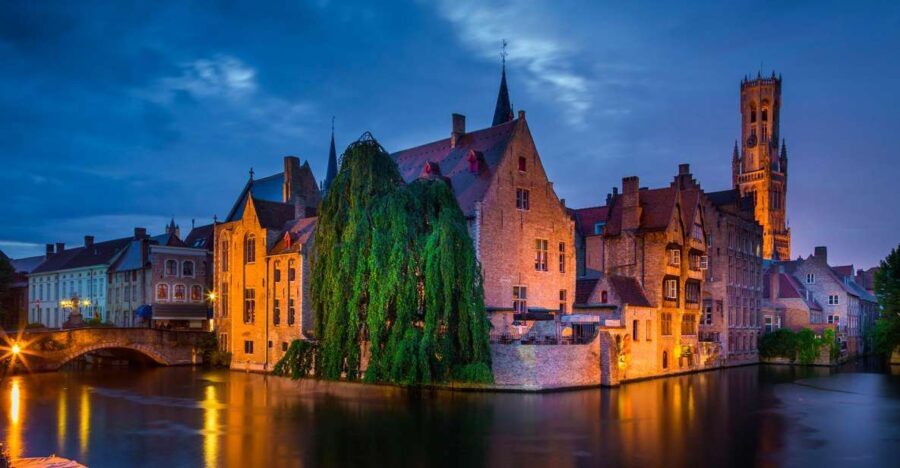 From Amsterdam: Bruges Guided Day Trip in English - The Itinerary in Detail