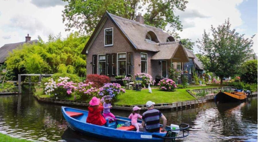 From Amsterdam: Giethoorn Guided Day Trip with Canal Cruise - Final Thoughts: Who Would Love This Tour?