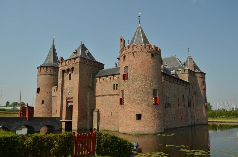 From Amsterdam: Muiderslot and De Haar Castle Tour - Authentic Experiences and Highlights You’ll Remember