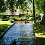 From Amsterdam: Private Sightseeing Tour to Giethoorn - An In-Depth Look at this Private Giethoorn Tour
