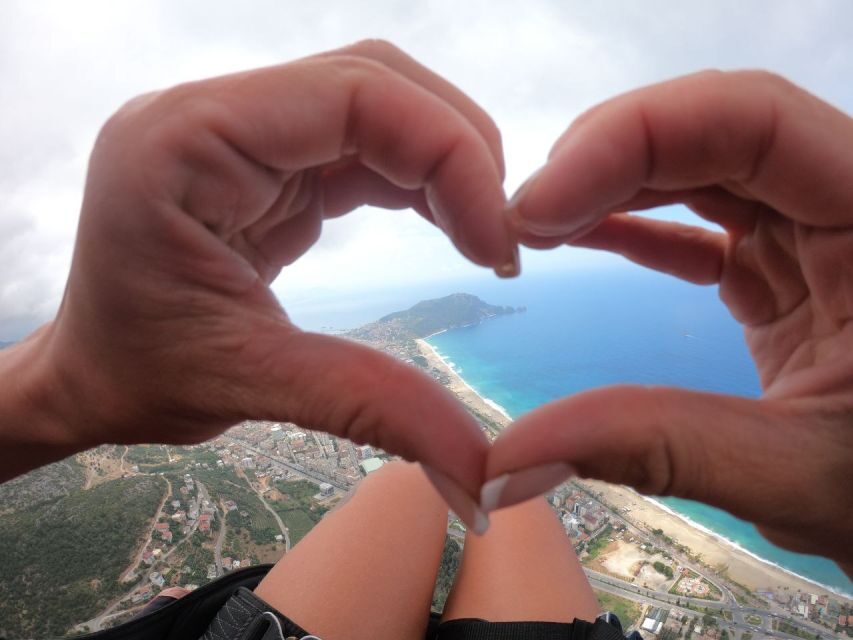 From Antalya/Side: Tandem Paragliding in Alanya - The Value of Paragliding in Alanya
