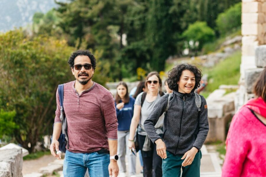 From Athens: Day Trip to Delphi & Arachova with Audio Guide - An In-Depth Look at the Delphi & Arachova Day Trip