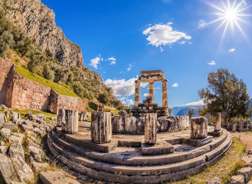 From Athens: Delphi Full Day V.R. Audio Guided Tour - Who Will Love This Tour?