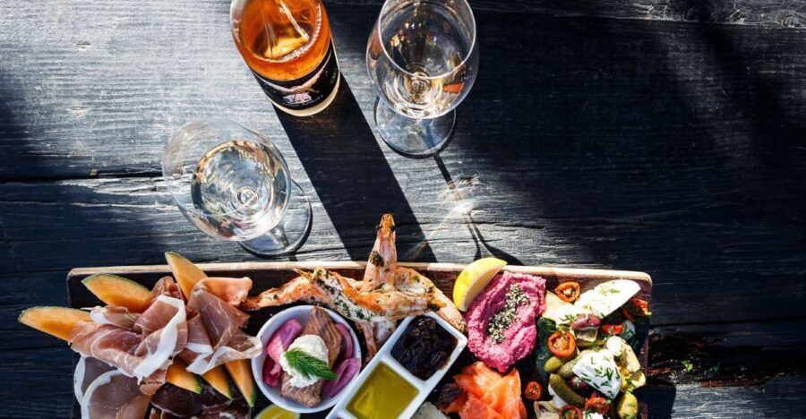 From Auckland: Waiheke Island Sip & Savour Tour with Lunch - Why This Tour Is Worth It