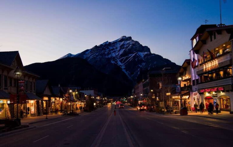 From Banff/Canmore: Deep 1 Day Tour in Banff National Park - Authentic Guide-Led Exploration