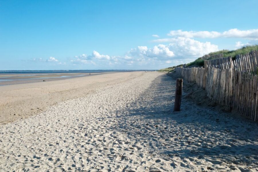 From Bayeux: American D-Day Sites in Normandy Full-Day Tour - Visiting Sainte-Mère-Église