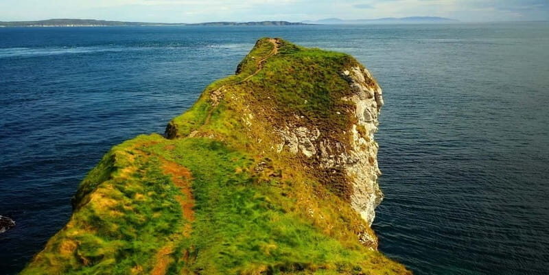 From Belfast: Giants Causeway Full-Day Private Guided Tour - A Deep Dive into the Northern Ireland Coast and Its Treasures