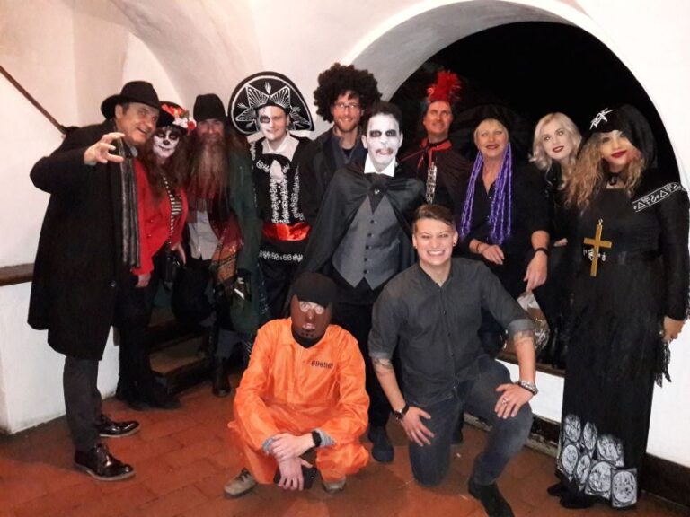 From Brasov: Halloween Party at Bran Castle - FAQ