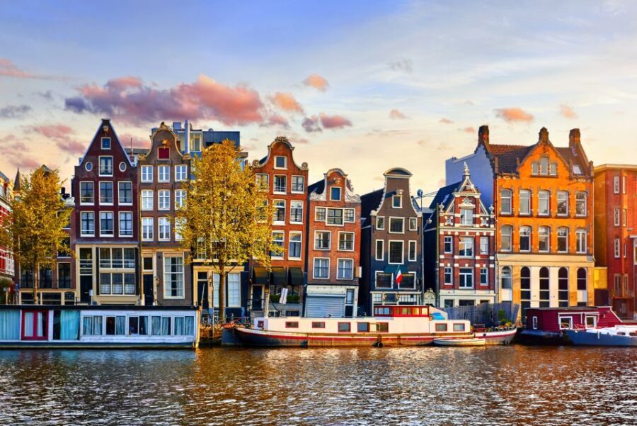 From Brussels: Day Trip to Amsterdam with Canal Boat Cruise - The Value Factor: What You’re Really Paying For