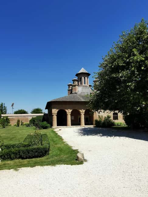 From Bucharest: Snagov Monastery & Mogosoaia Palace day tour - Why Consider This Tour?