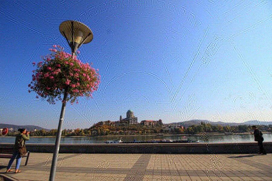 From Budapest: Danube Bend & Szentendre Tour with Lunch - An In-Depth Look at This Danube Day Trip