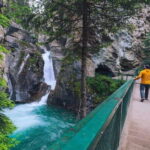 From Calgary: Banff, Moraine Lake and Lake Louise Tour - Practical Tips & Considerations