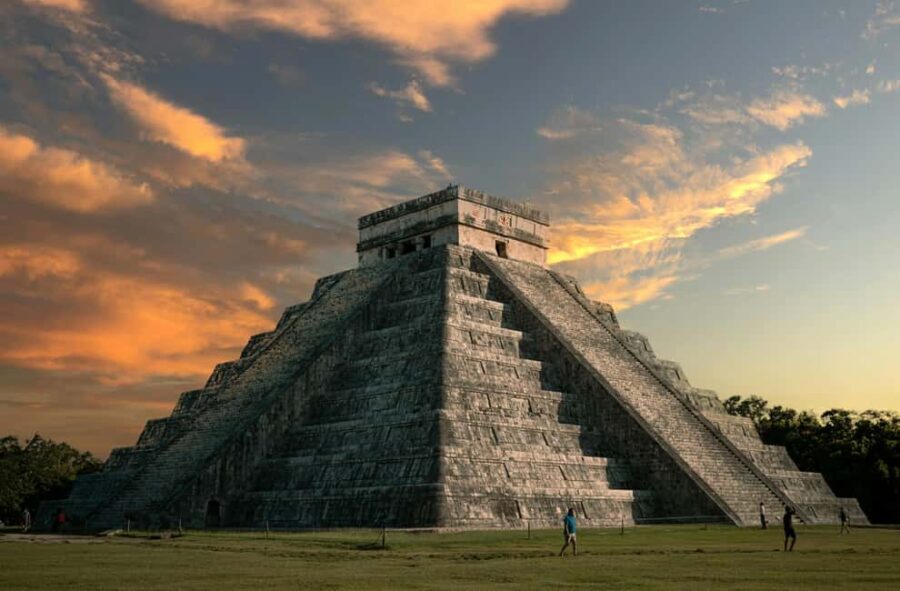 From Cancún: Sunrise at Chichén Itzá with optional buffet lunch - Exploring the Experience: What You Can Expect